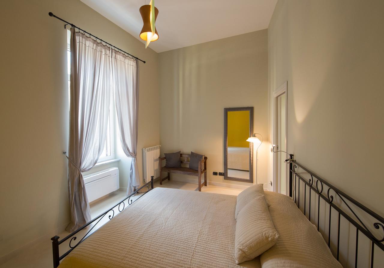 Duomo Regina Apartments Naples Exterior photo